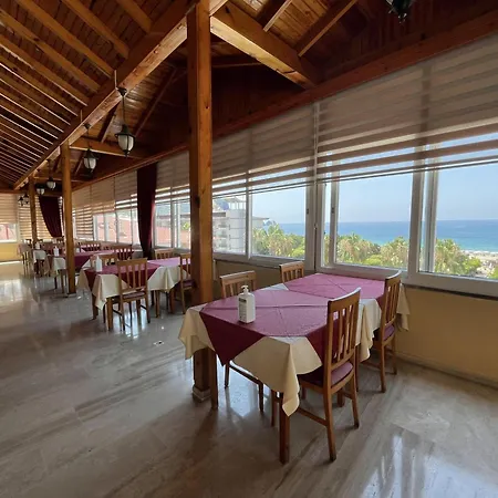 Miray Kleopatra 3* Alanya