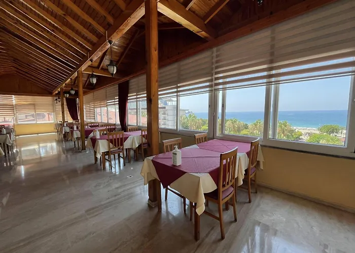 Miray Kleopatra 3* Alanya